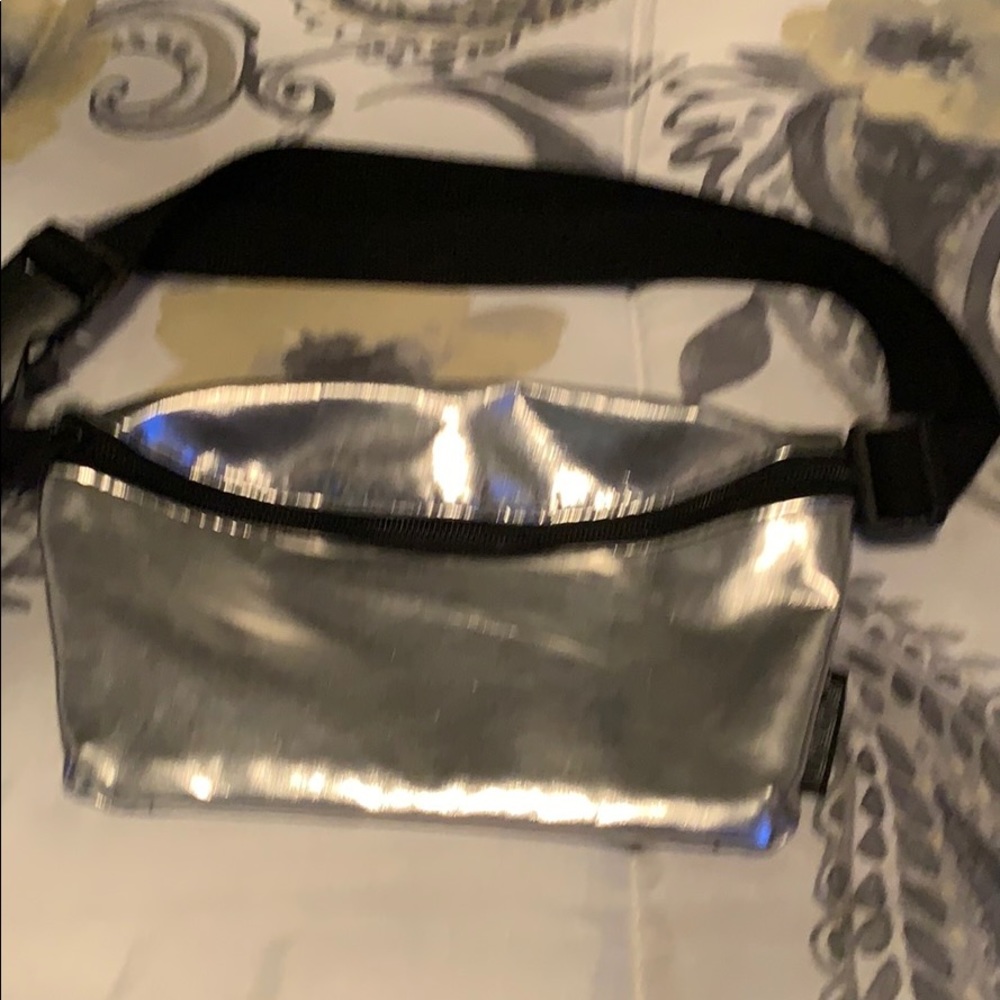 Fanny pack